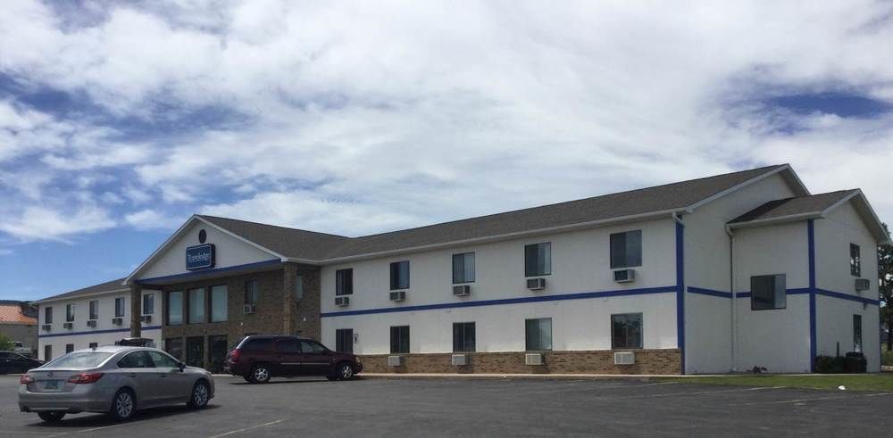 Travelodge By Wyndham Spearfish Exterior foto