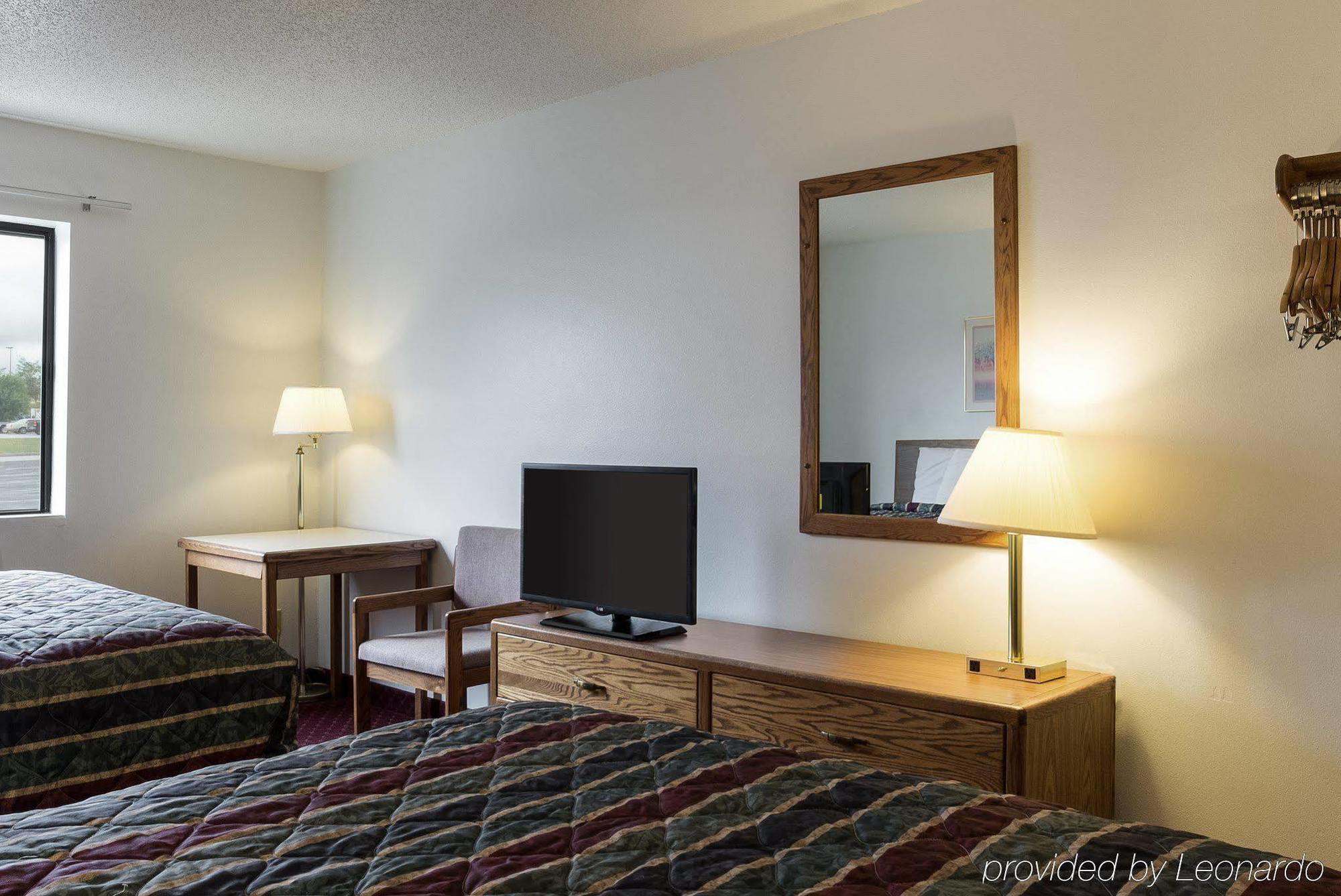 Travelodge By Wyndham Spearfish Exterior foto