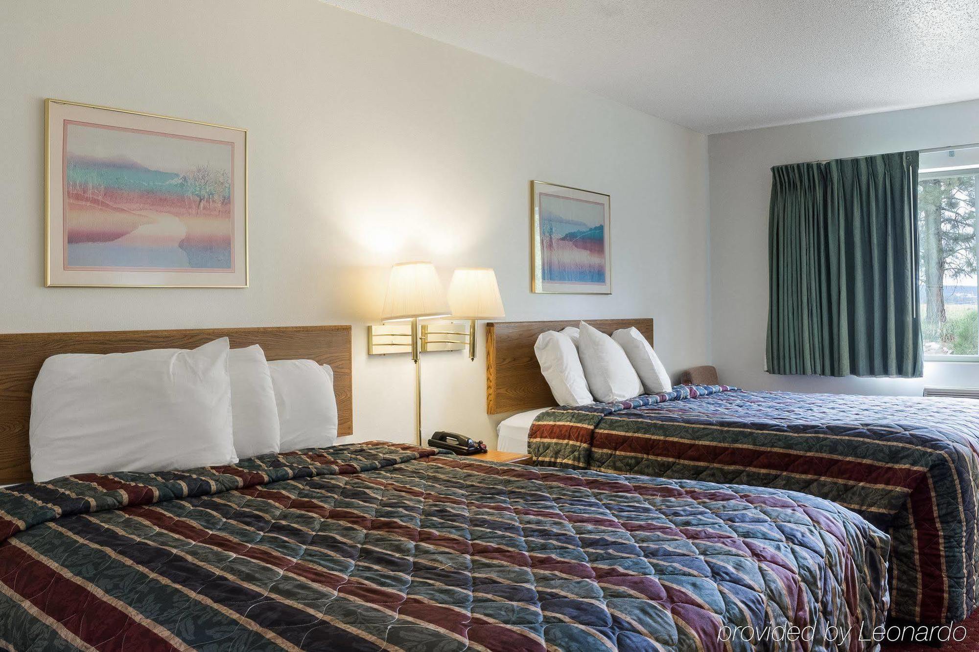Travelodge By Wyndham Spearfish Exterior foto